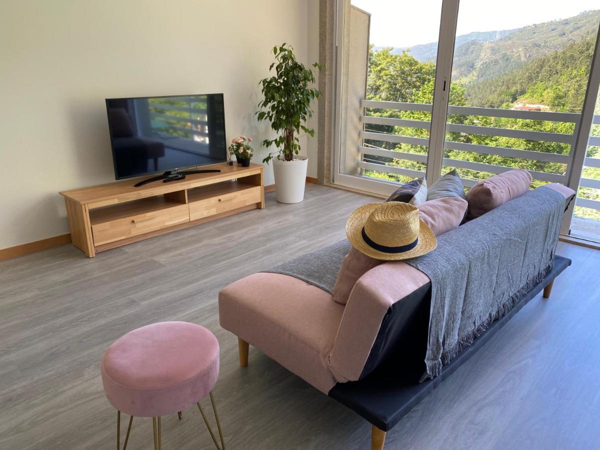 Geres Distinto Apartment Ngoại thất bức ảnh