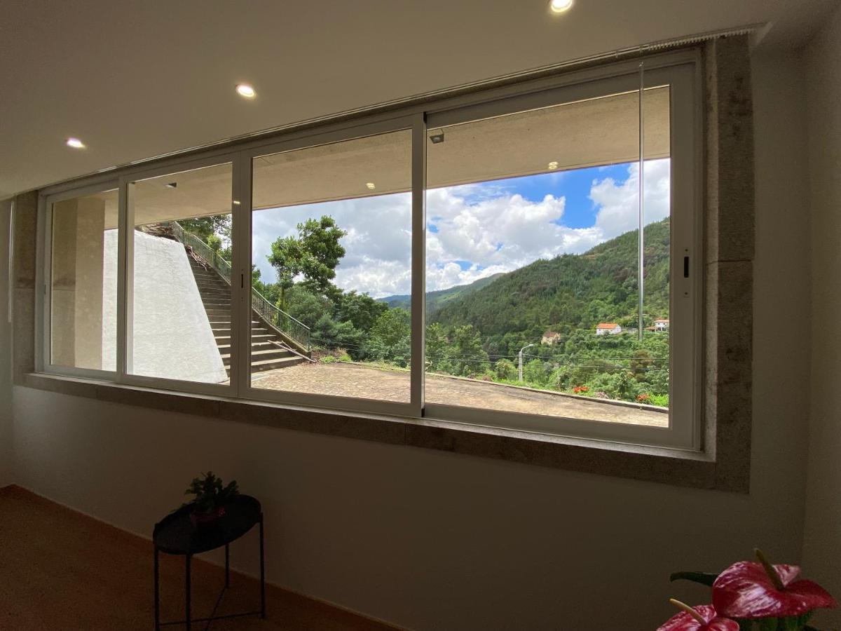 Geres Distinto Apartment Ngoại thất bức ảnh