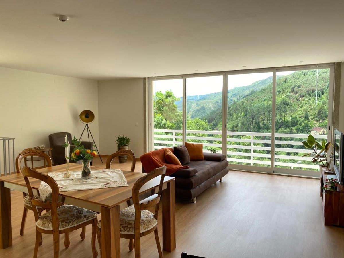 Geres Distinto Apartment Ngoại thất bức ảnh