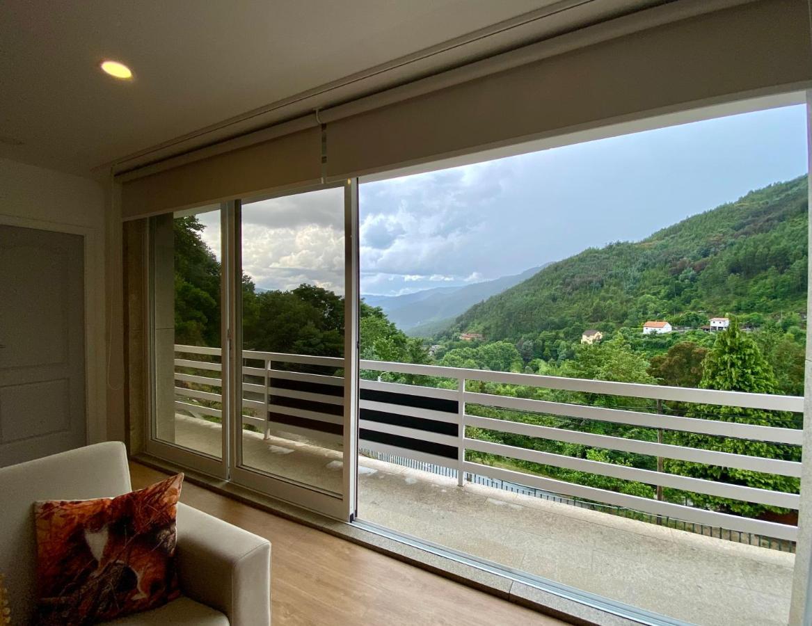 Geres Distinto Apartment Ngoại thất bức ảnh